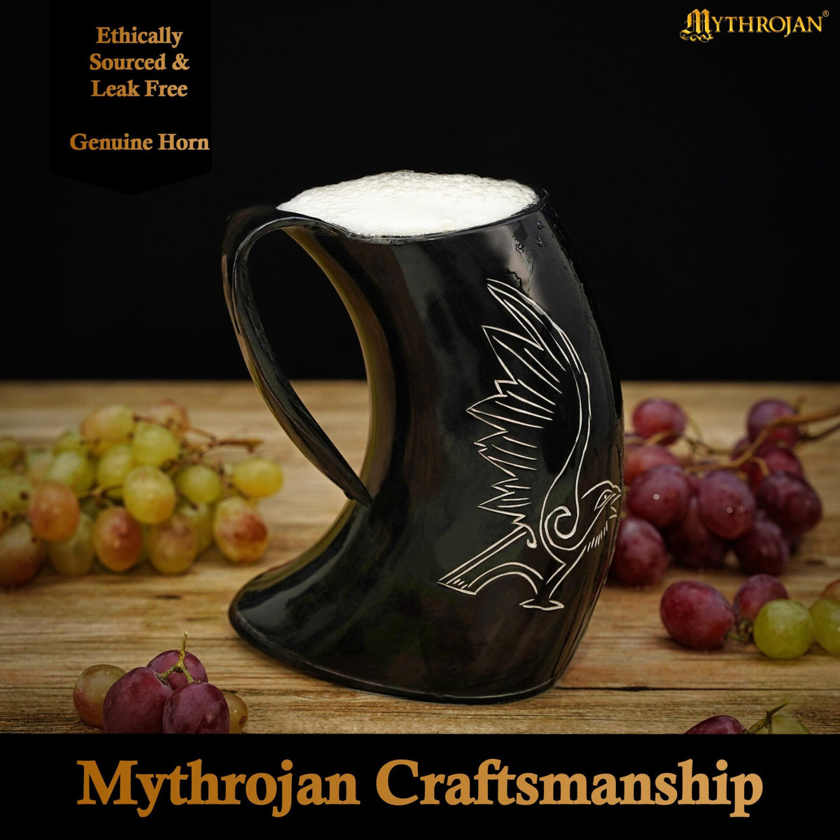 Jarra medieval para beber diseño cuervo (800 ml.)