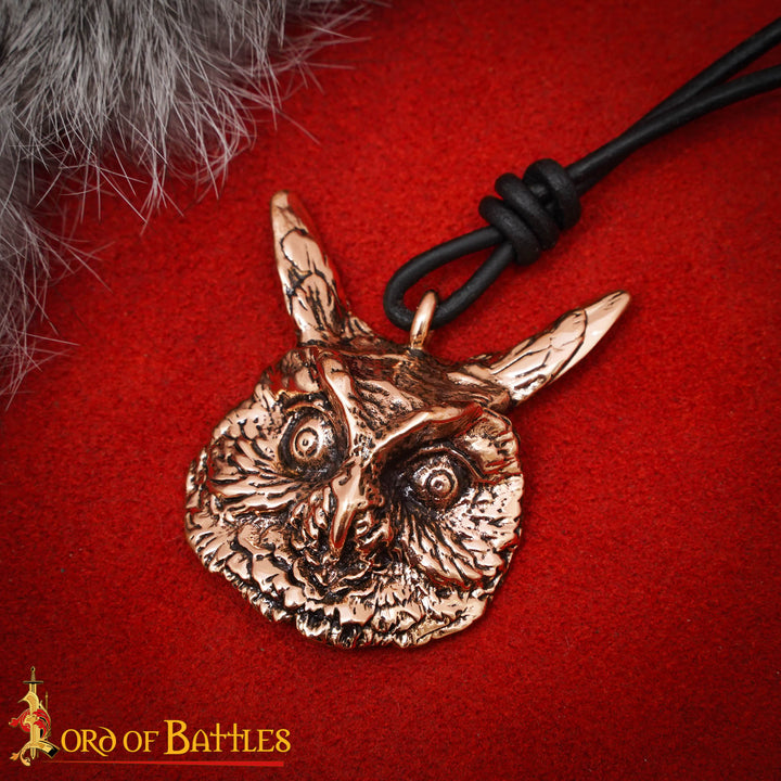 Colgante medieval modelo Buho en bronce envejecido
