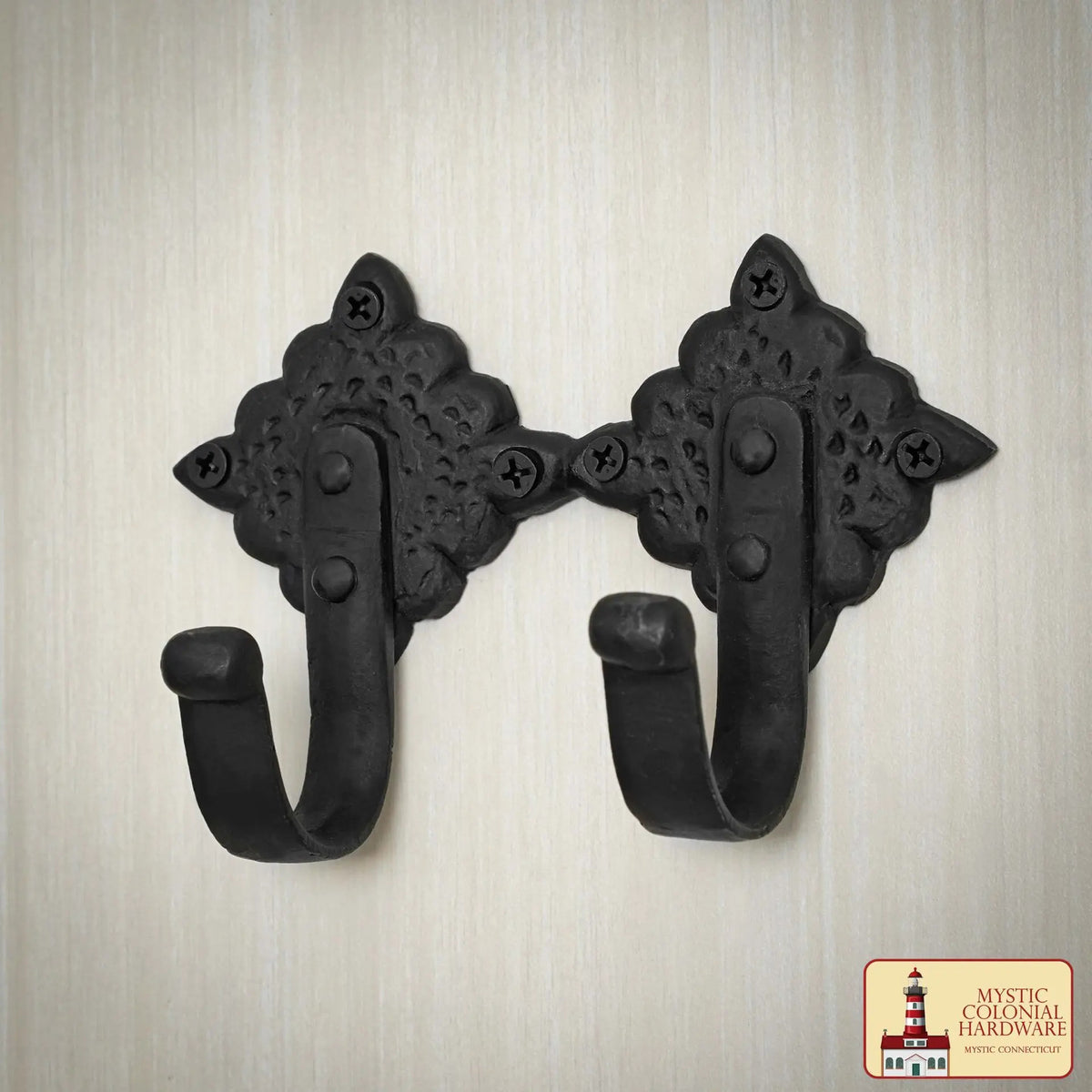Soporte doble rústico para colgar en pared (13,9 x 5 cm.)