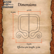 Hebilla medieval rústica forjada (6,3x4,2 cm.)