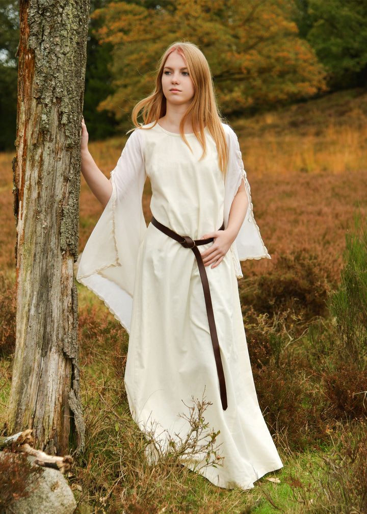 Vestido medieval Ingrid con cordones en la espalda, color natural