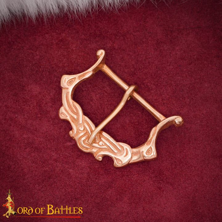Hebilla medieval nórdica Siglos IX-XI en bronce pulido