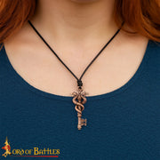 Colgante llave dragón bronce poder oculto