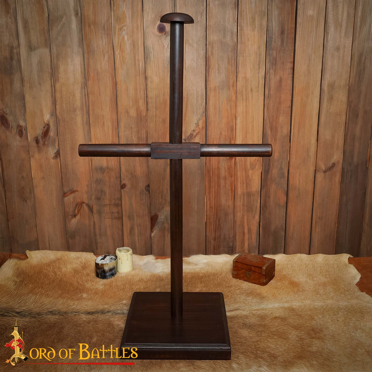 Soporte robusto y elegante para armadura medieval