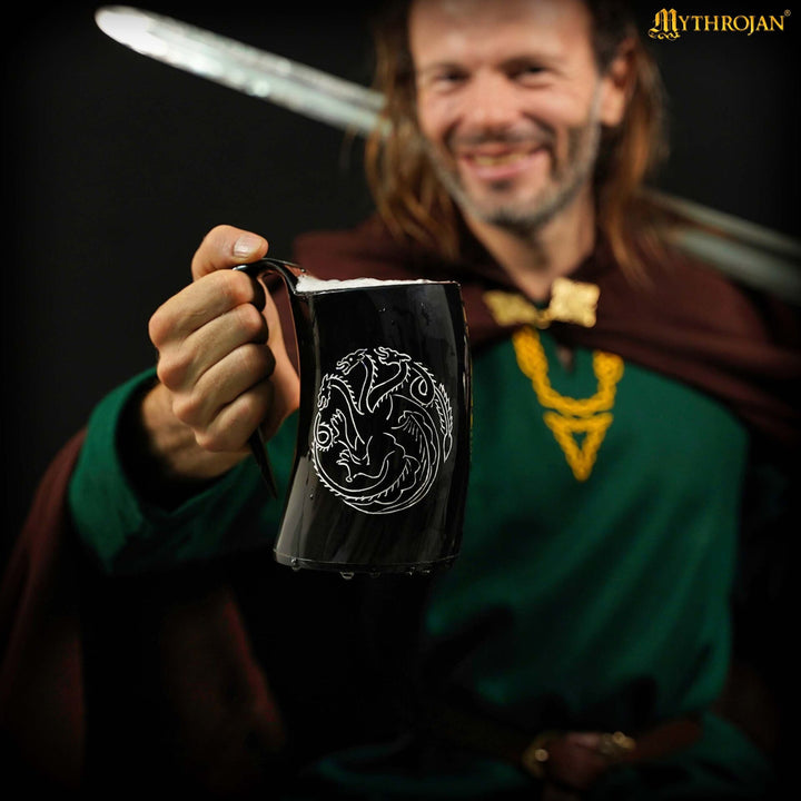 Jarra vikinga de cuerno de buey con dragón y correa