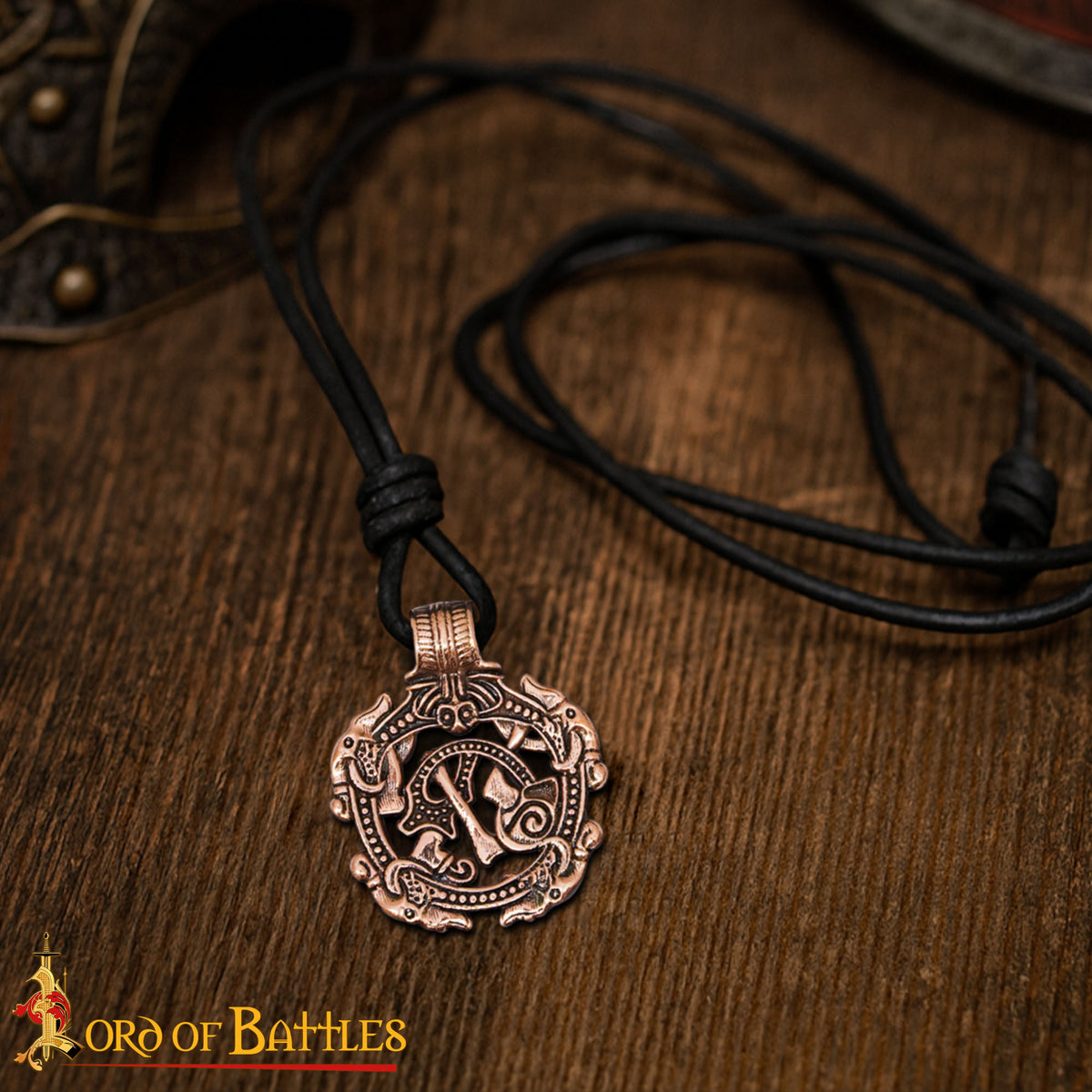 Colgante vikingo en bronce diseño serpiente nórdica