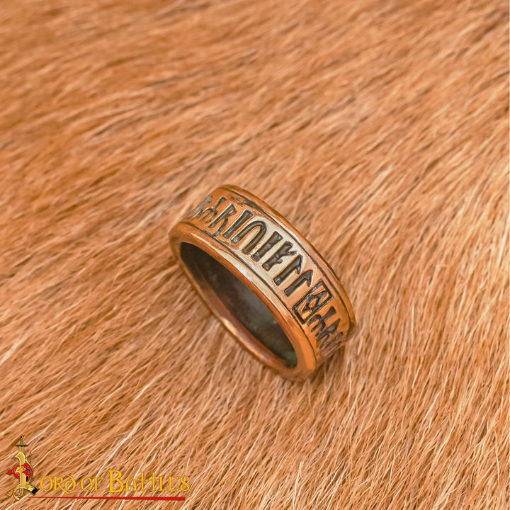 Anillo medieval siglo XI-XII en bronce fundido, escritura gótica