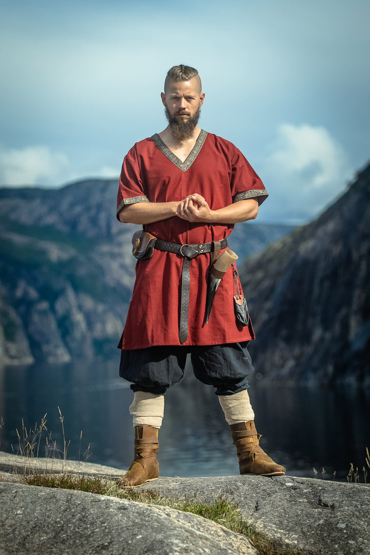 Túnica corta vikinga modelo Loki, color Rojo