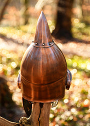 Casco Frigio acabado bronce