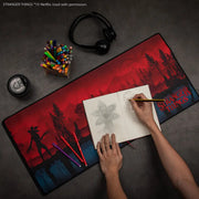 Alfombrilla de escritorio Upside Down, Stranger Things