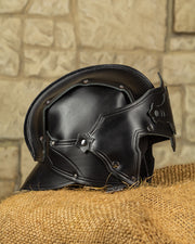 Casco medieval en cuero negro, modelo Antonius