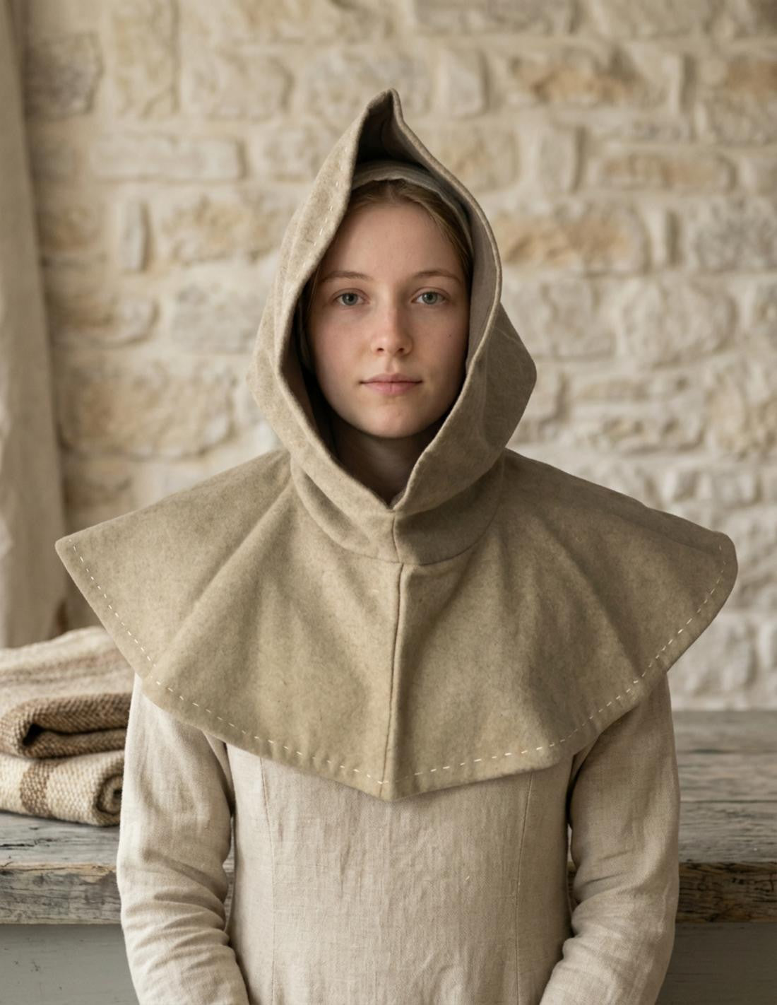Capucha medieval Beige LANA