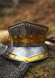 Casco Burgonet, siglo XVI