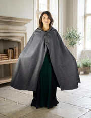Capa medieval corta de dama modelo Heidi, color gris