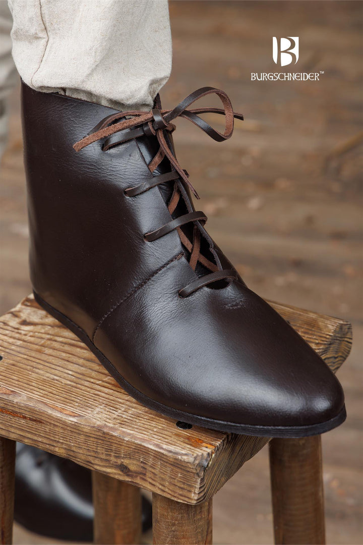 Botines medievales en cuero modelo Landolf, color marrón oscuro