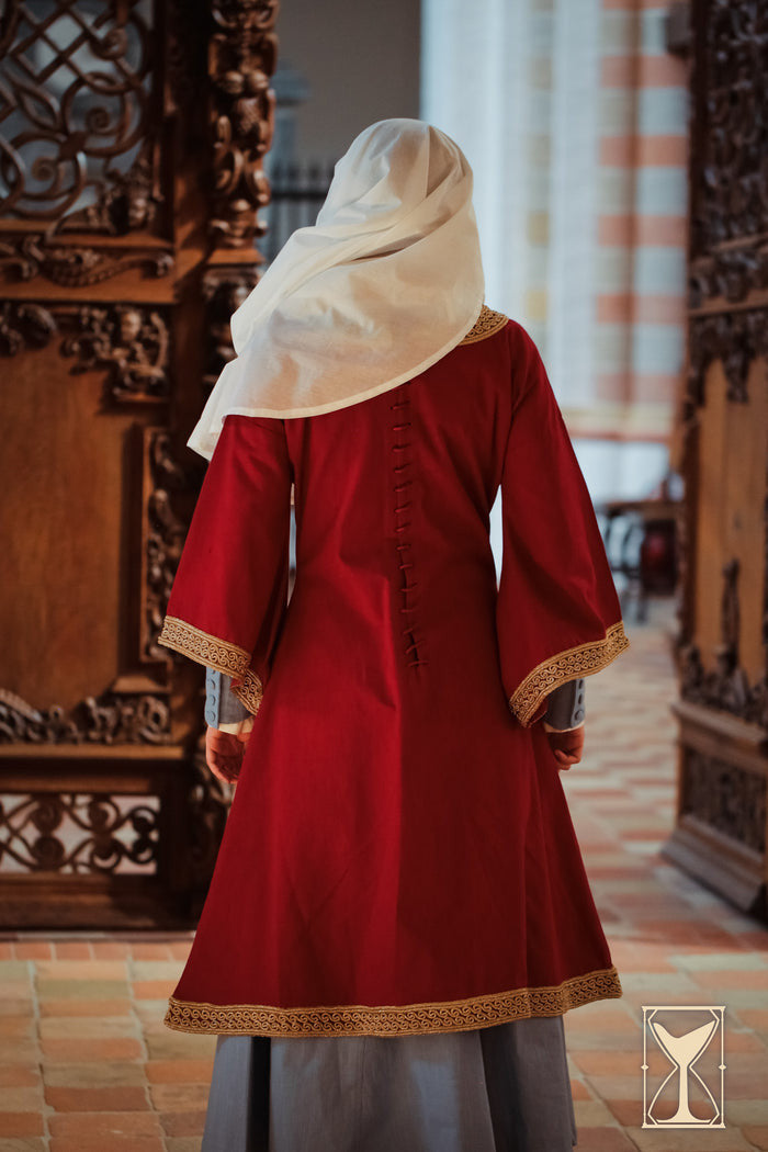 Sobretúnica medieval Lino rojo modelo Matilde