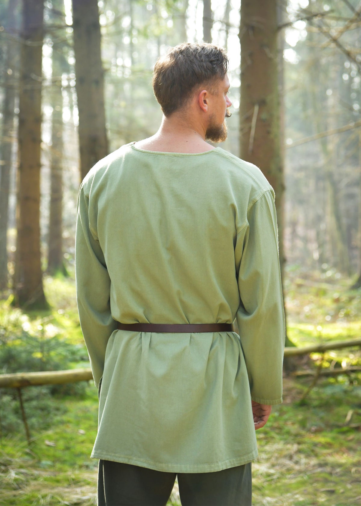 Túnica medieval en algodón modelo Varnis, color verde