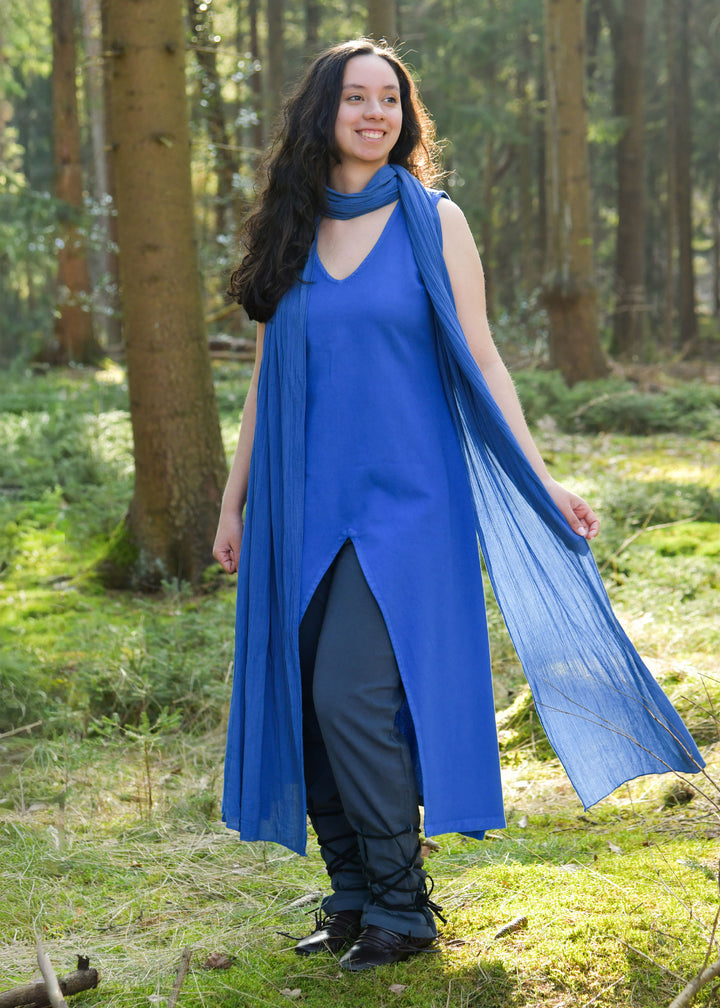 Vestido medieval con chal modelo Ilora, color azul