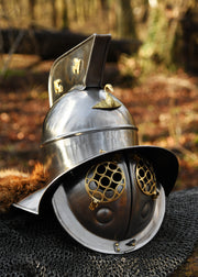 Casco de Gladiador Tracio