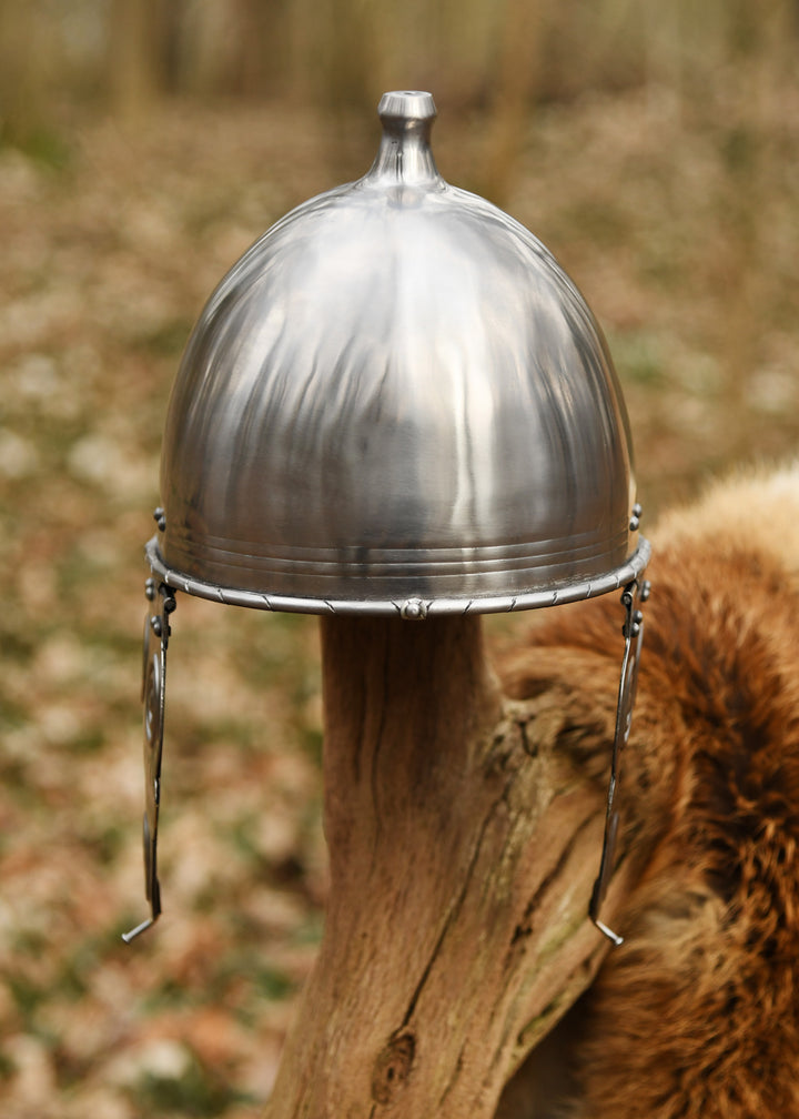 Casco Montefortino, siglo IV a. C.