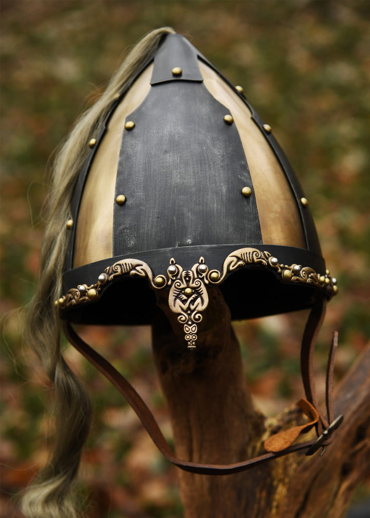 Casco Vikingo Cola de Caballo