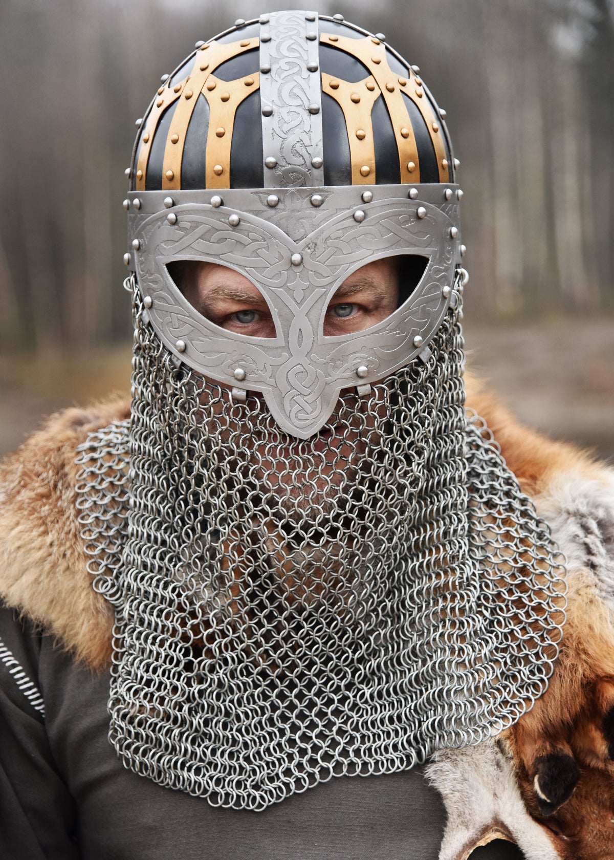 Casco Vikingo de gafas con cota de malla