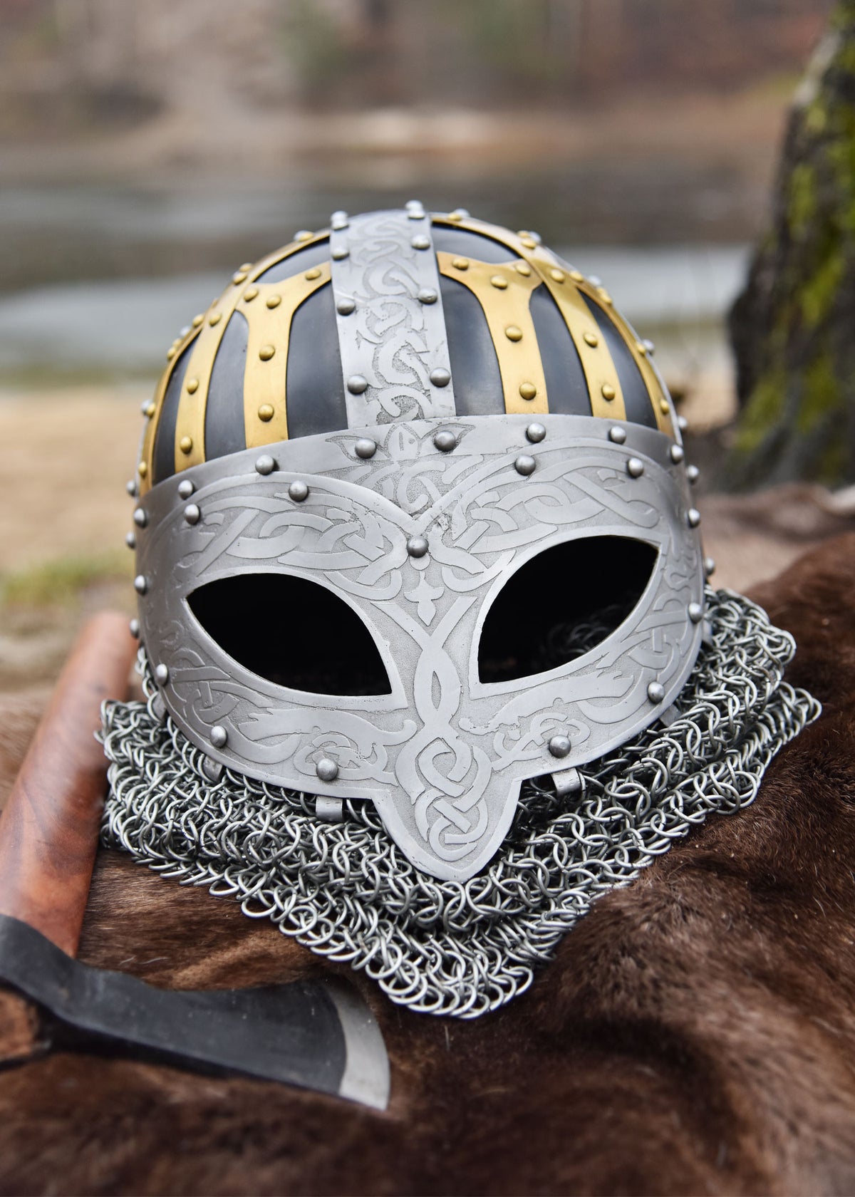 Casco Vikingo de gafas con cota de malla