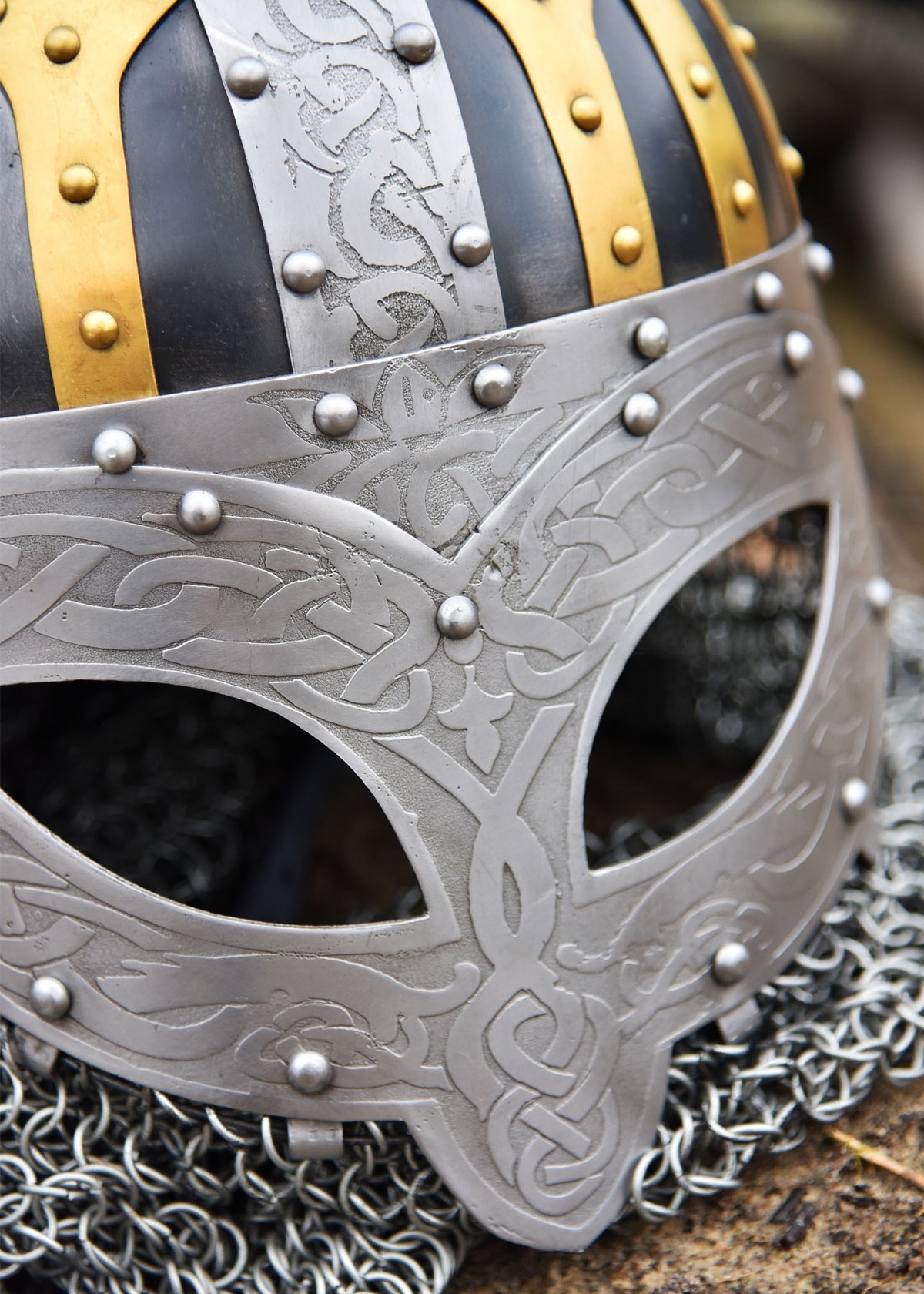 Casco Vikingo de gafas con cota de malla