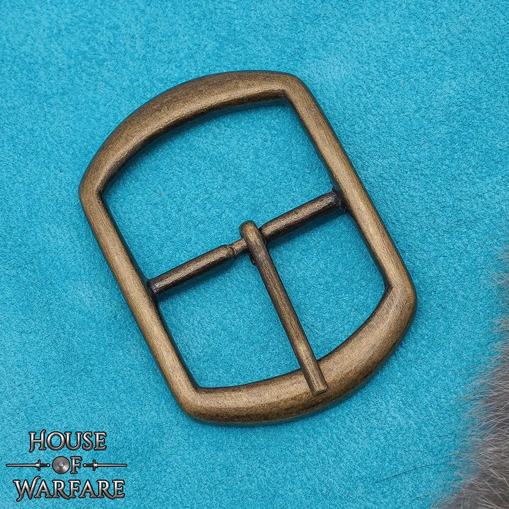 Hebilla medieval en latón para cinturón, acabado antiguo