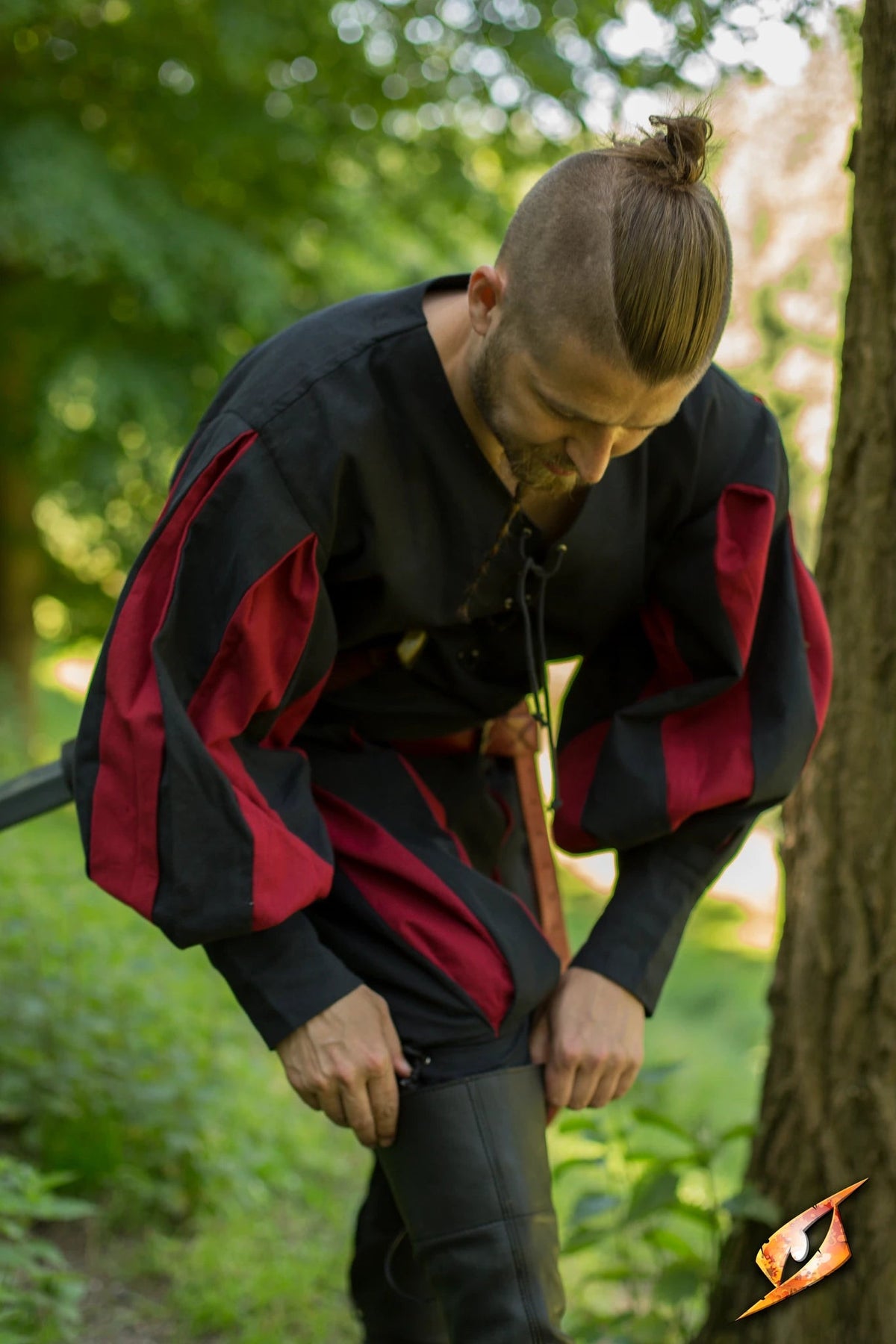 Camisa de mercenario Lansquenete, negro-rojo