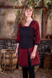Top Acolchado Dungeons and Dragons Guerrera, Negra