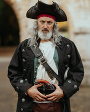 Cinturón medieval cruzado en cuero negro