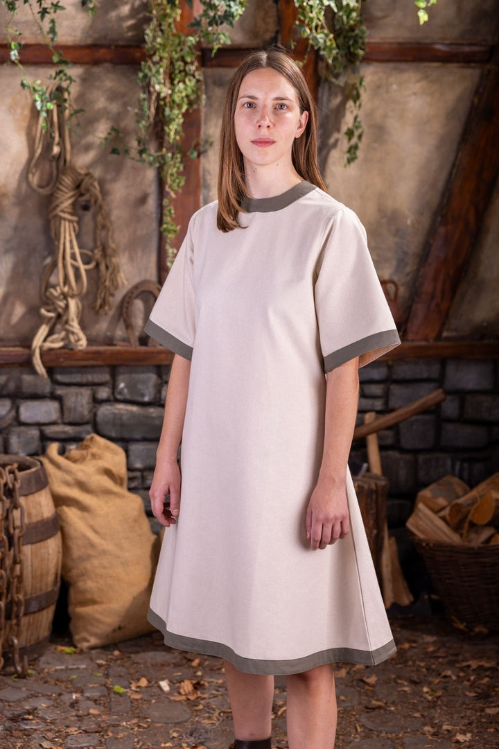 Vestido Clériga Dungeons and Dragons, Algodón crema