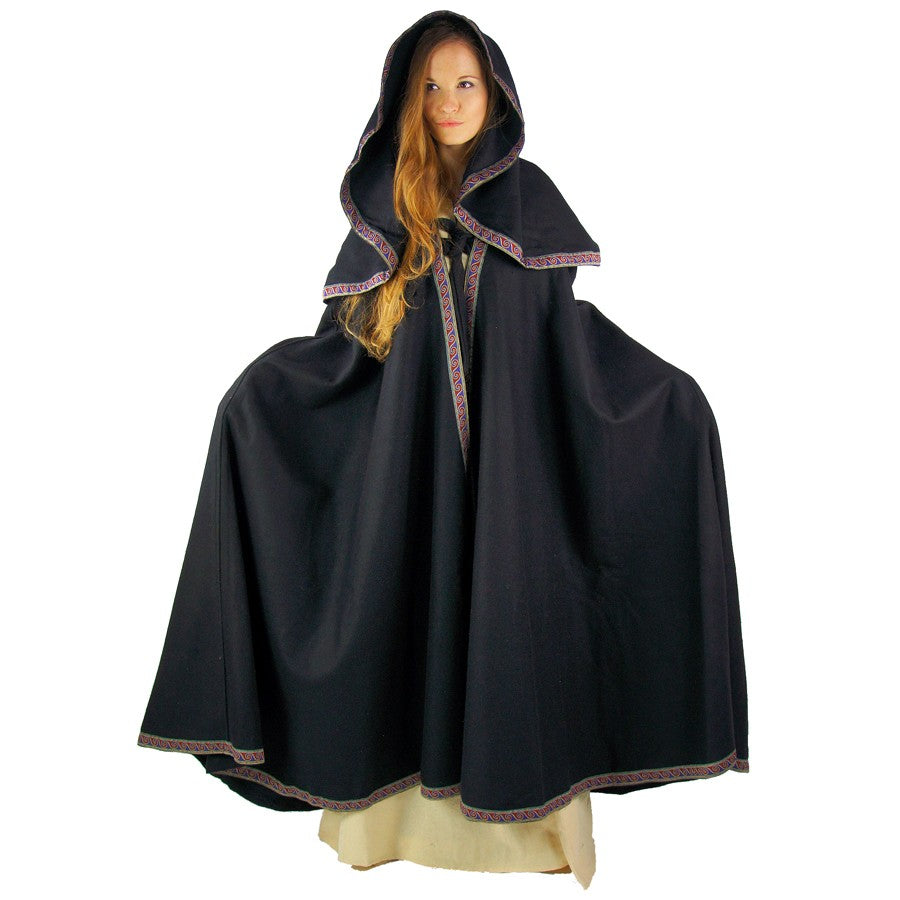 Capa medieval de lana con capucha