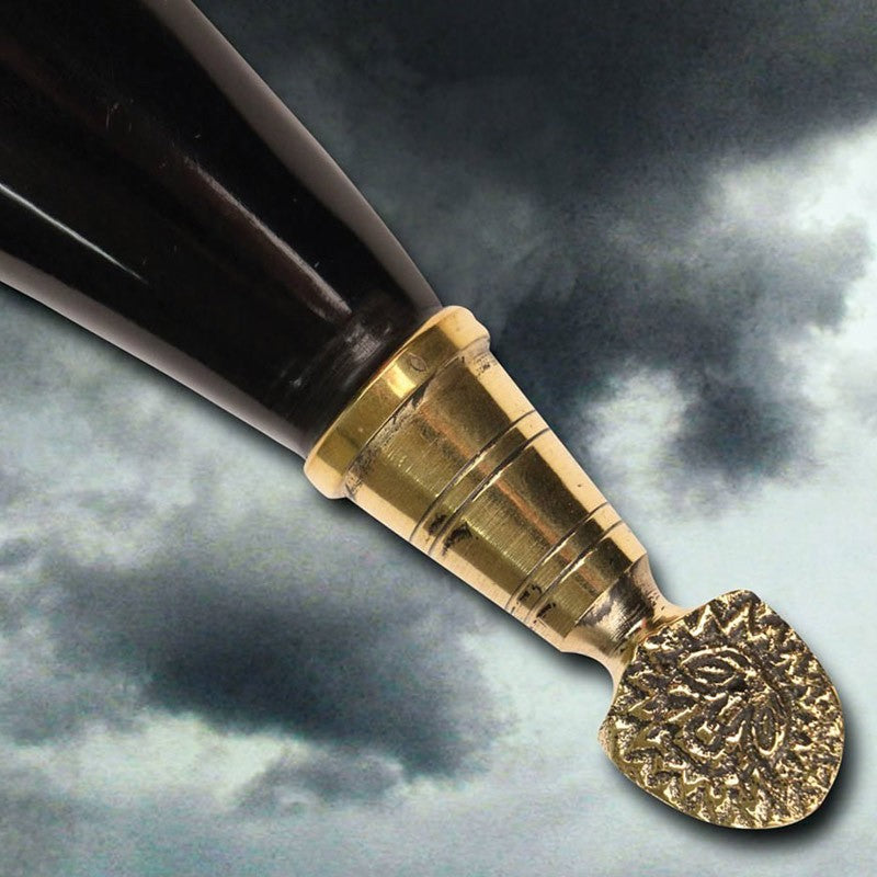 Cuerno vikingo sin agujero, 38 cms.