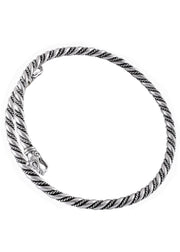 Torque vikingo para brazo con cabeza de lobos