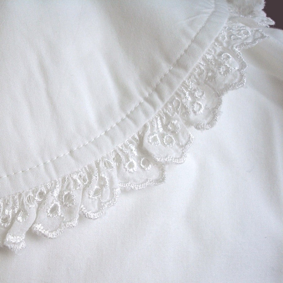 Camisa blanca de Mosquetero
