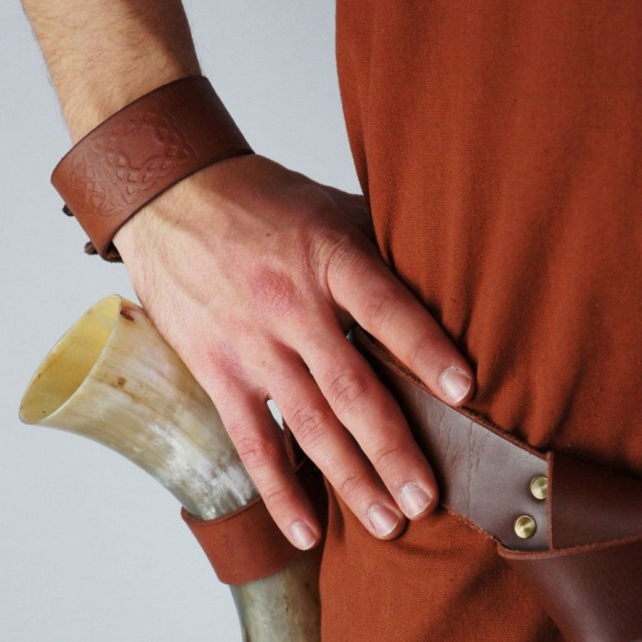 Pulsera Nudos Celtas en Cuero, ajustable (1 unidad)