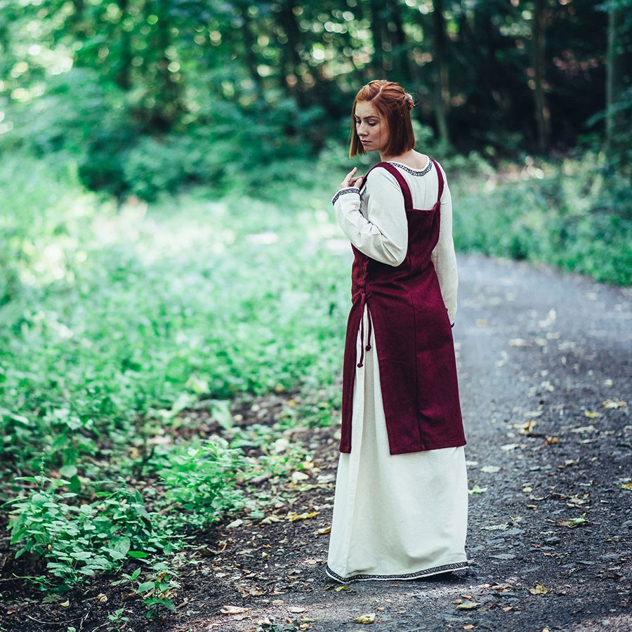 Delantal medieval vikingo Aila en lana, color rojo