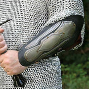 Brazaletes de Elfo, cuero y acero