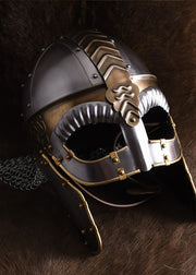 Casco medieval con visera Beowulf
