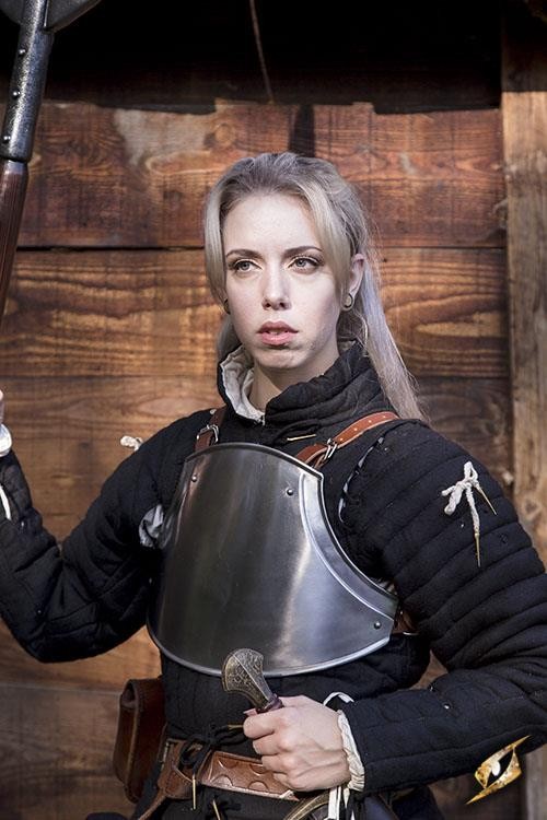 Coraza medieval de Escudero, acabado pulido