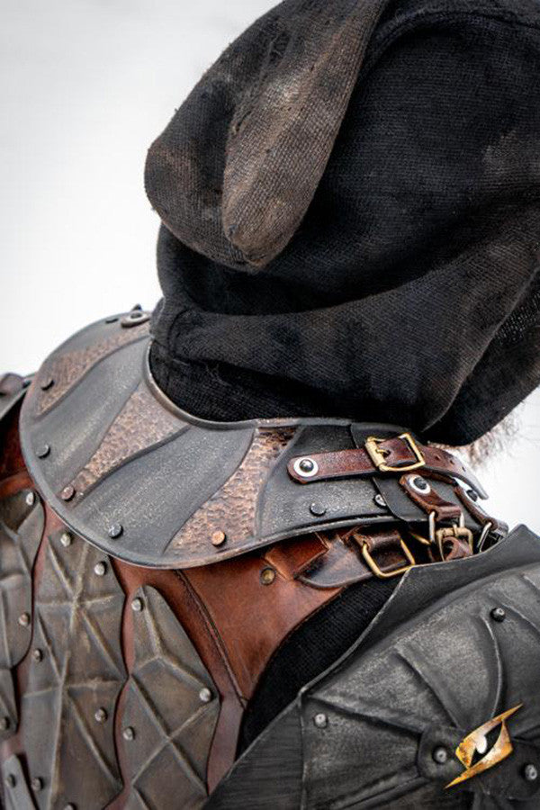 Gorjal de los Orcos Asaltantes, LARP
