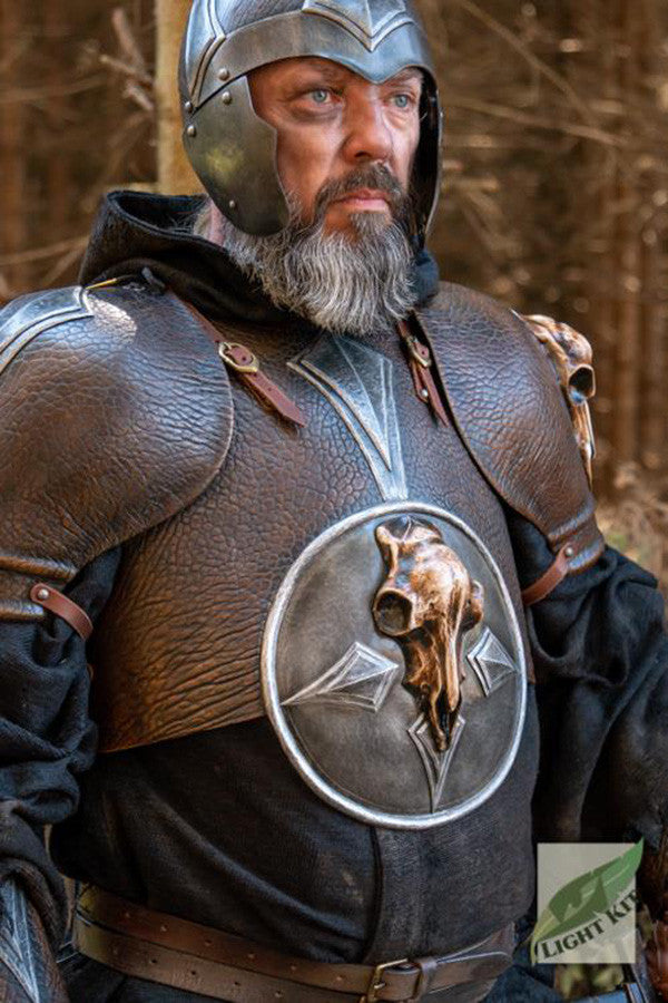 Peto de poliuretano de los Bárbaros, Epic Armoury