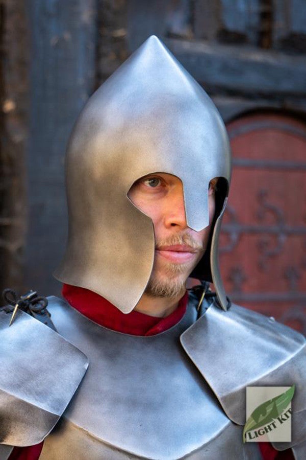 Casco de los Guardias del Palacio de Epic Armoury