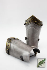 Brazaletes de Rey para LARP, Epic Armoury