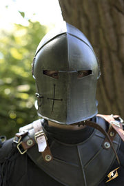Bacinete medieval con visor, Negro Épico