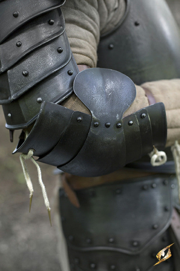 Codales medievales con protección lateras, acabado oscuro
