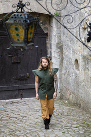 Chaleco renacentista clásico modelo Charles, color verde