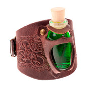 Pulsera en cuero repujado con botellín de poción mágica